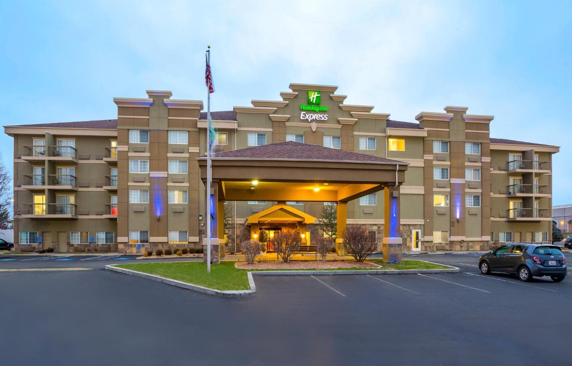 Holiday Inn Express Layton - I-15 By Ihg Exteriér fotografie
